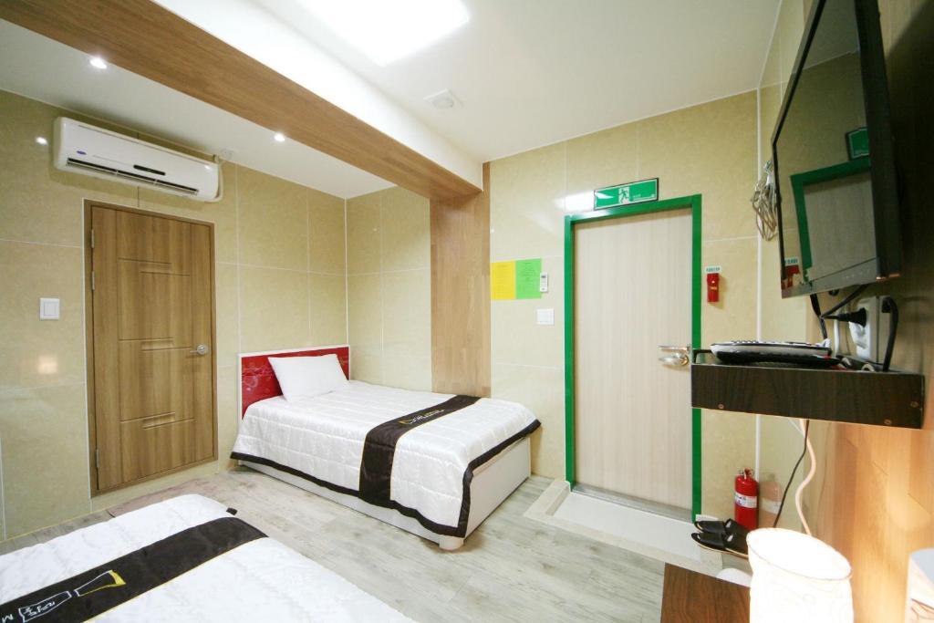 Guesthouse Myeongdong 2 Seul Oda fotoğraf