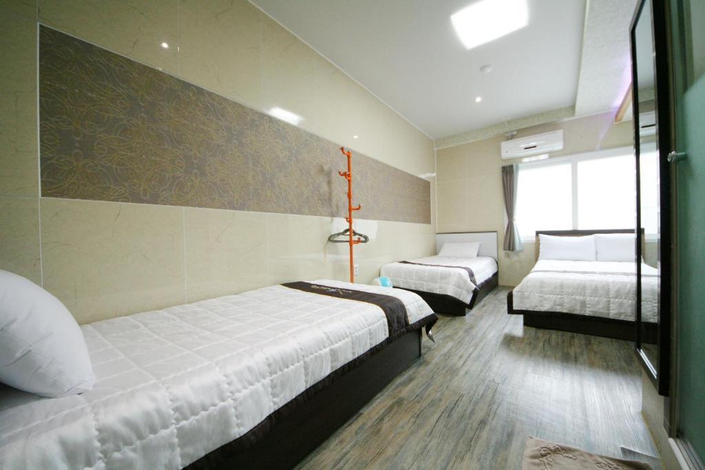 Guesthouse Myeongdong 2 Seul Oda fotoğraf