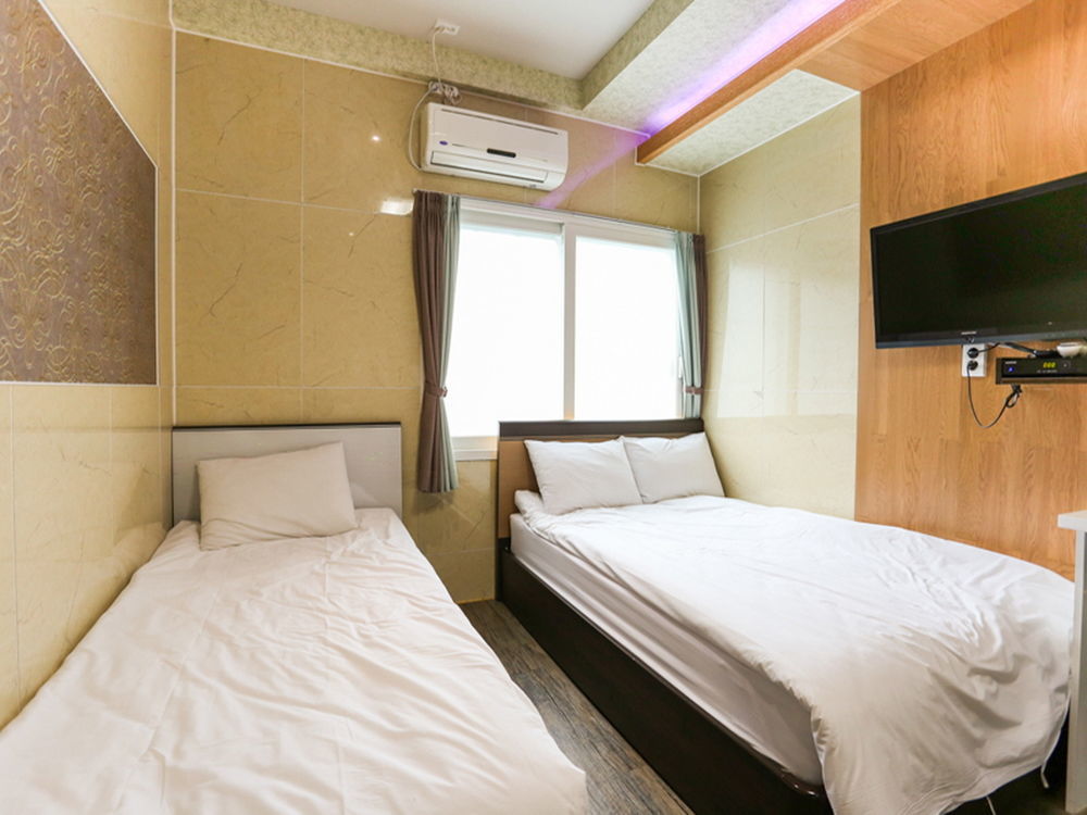 Guesthouse Myeongdong 2 Seul Dış mekan fotoğraf