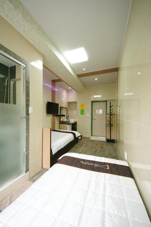 Guesthouse Myeongdong 2 Seul Oda fotoğraf